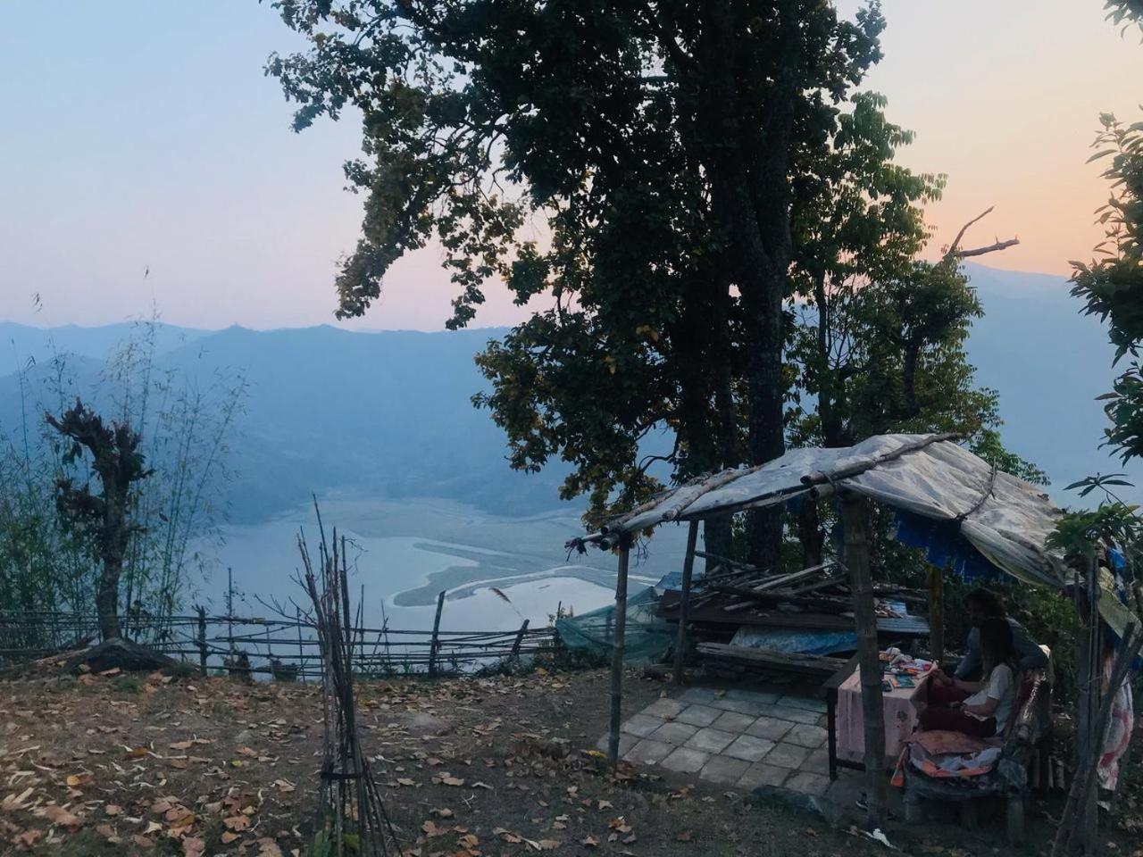 Hom'S Homestay & Farmstay Sarangkot Pokhara Zewnętrze zdjęcie